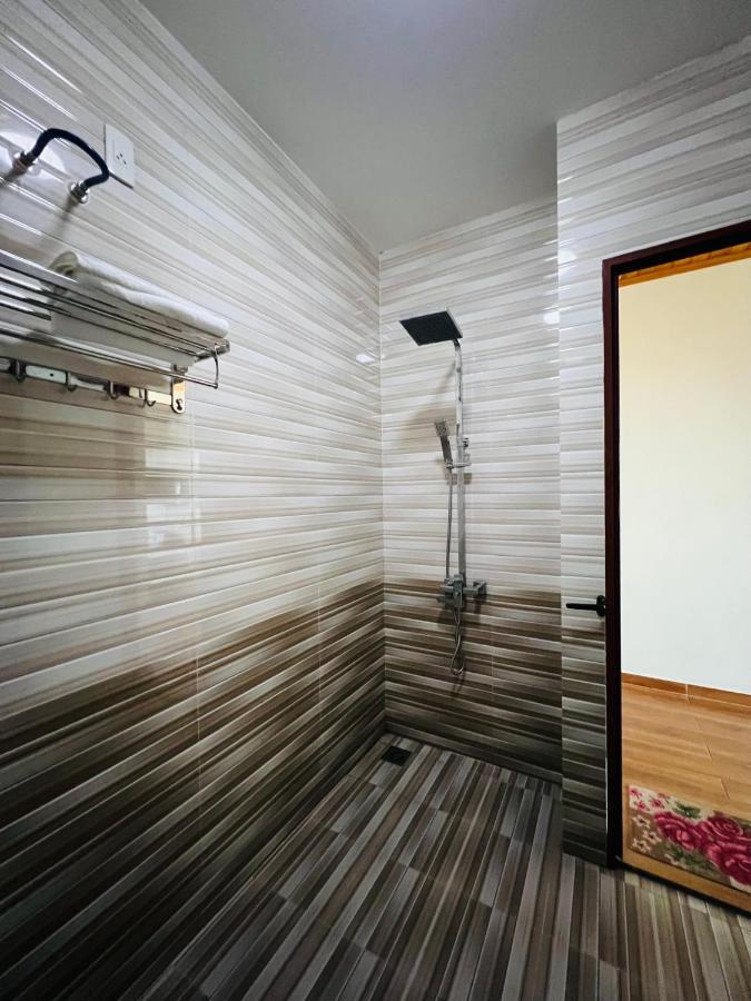 Thanh Binh Hotel Hai Phong Buitenkant foto